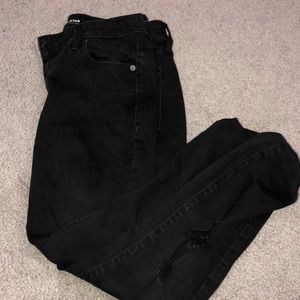 old nvy black midrise rockstar ripped skinny jeans
